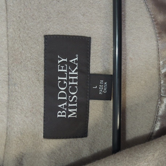 Badgley Mischka Taupe Wool Blend Belted Trench Coat Size Large - Picture 2 of 10